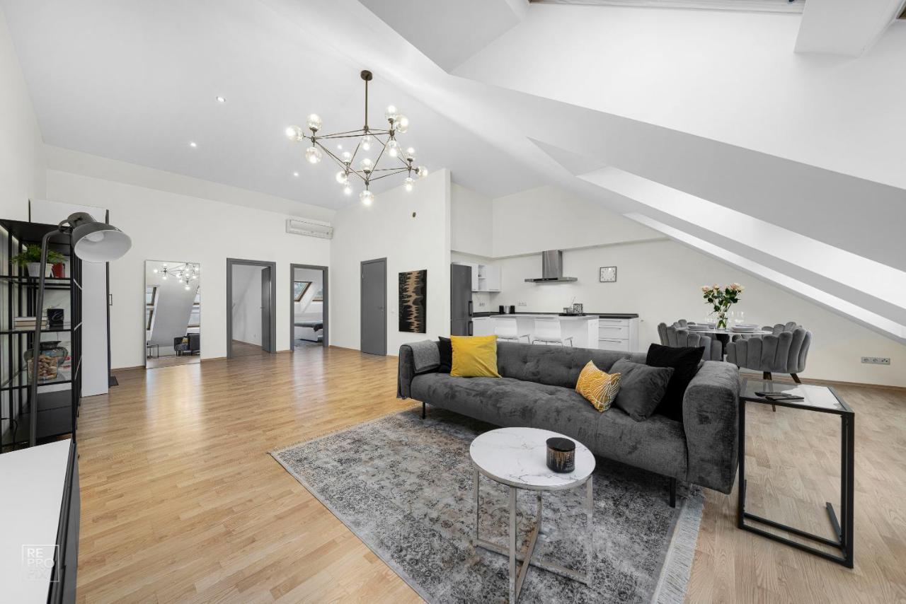 Apartament Old Town With Underground Parking *